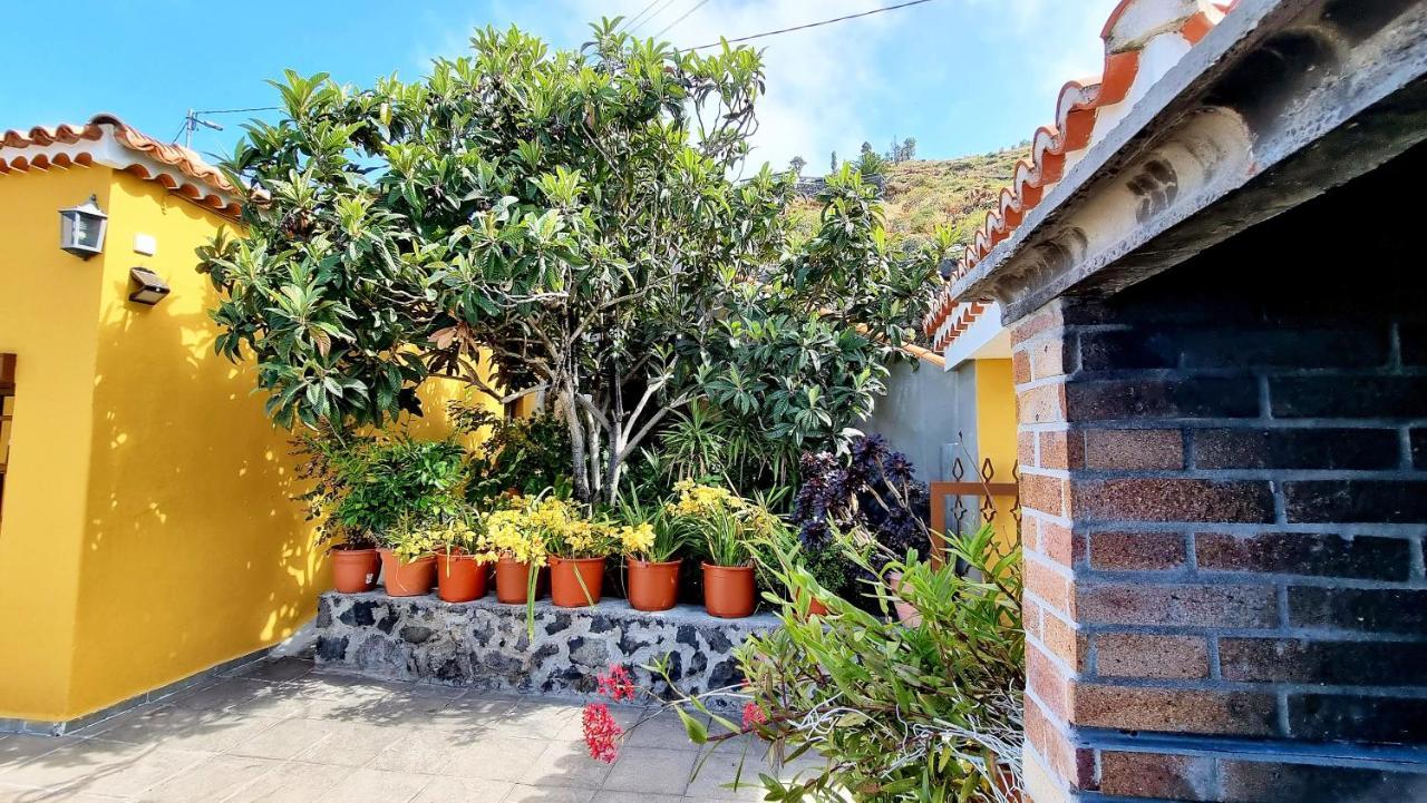 Manuela Fuencaliente de la Palma Exterior foto